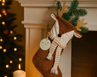 Personalisierter Nikolausstiefel aus Stoff mit Namen – Weihnachtsstrumpf für Kinder & Familie