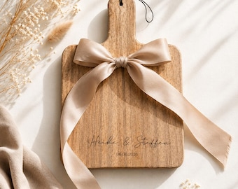 Schneidebrett Hochzeit  mit Gravur – Namen & Datum – Hochzeitsgeschenk für Brautpaar – Einzugsgeschenk