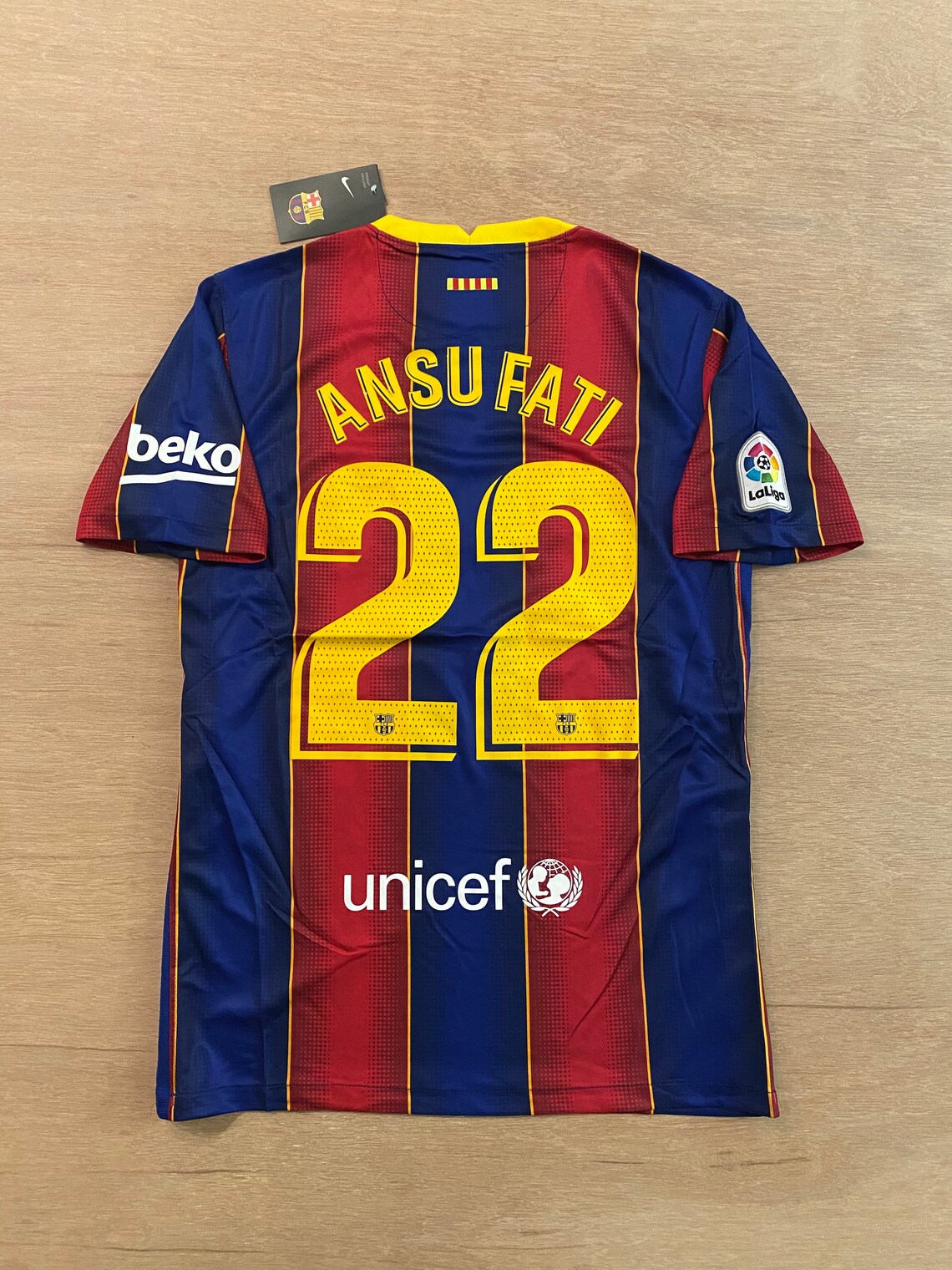 tottenham hotspur home kit