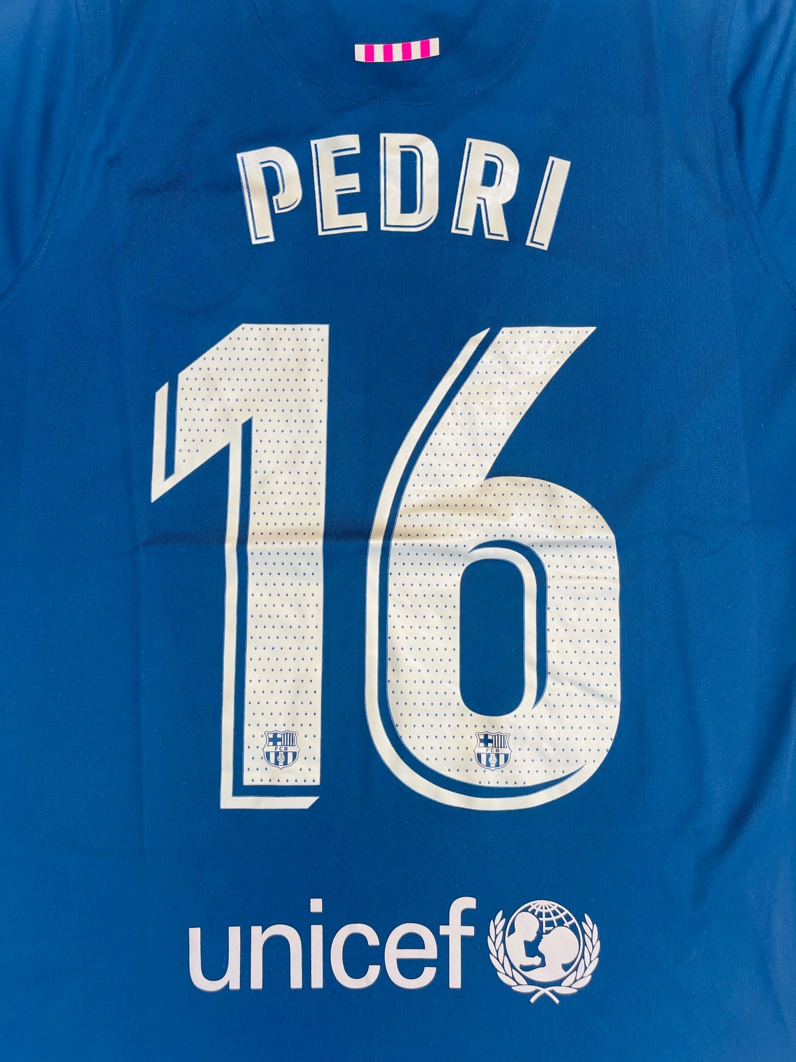 barcelona jersey pedri