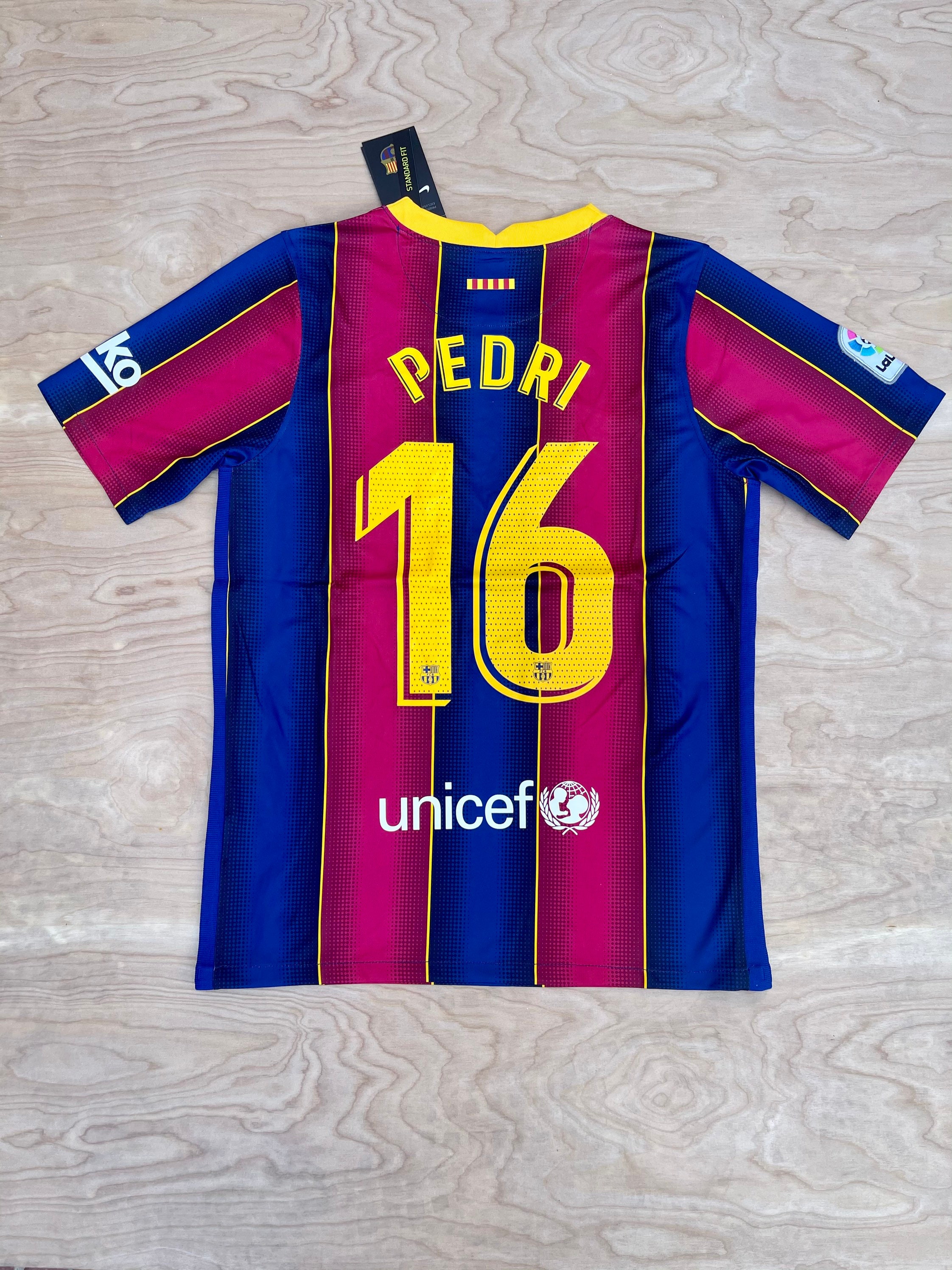 barcelona jersey pedri