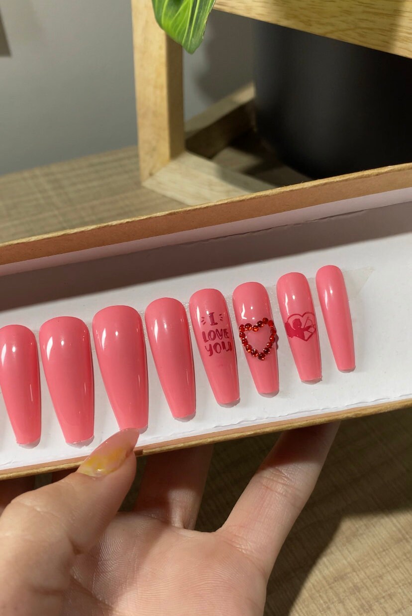 Valentines Day I Love You Press-On Nails | Etsy
