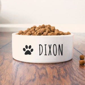Cuenco para perros personalizado, cuenco para comida para mascotas, cuenco para gatos, nombre personalizado, regalo para mascotas, cuenco para agua, tamaños de cerámica de 6" o 7", cuenco para mascotas pequeño o grande
