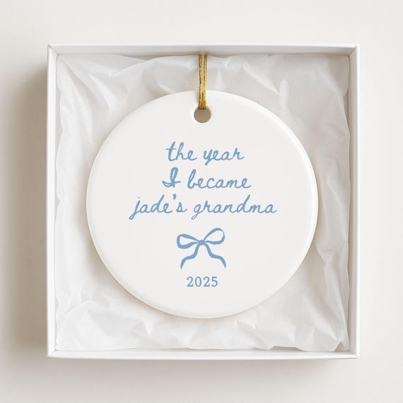 The Year I Became a Grandma Ornament, Personalized Grandma Ornament with Custom Name, New Grandma Gift, Family Milestone Keepsake, Christmas
