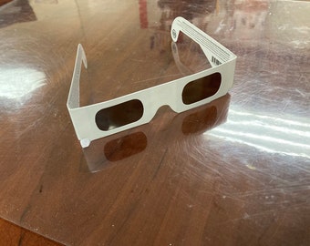 Lunettes de vue Eclipse 2024, blanches, sans design - Idéales pour la personnalisation (paquet de 5, paquet de 10, paquet de 20 disponibles)