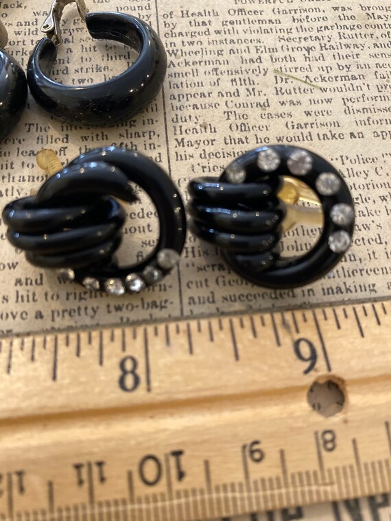 Clip back earring set of 6-  black and white. - image 4
