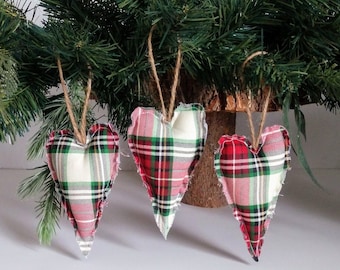 Primitive Christmas Heart Ornaments, Set of 3 Holiday Ornaments, Christmas Decor, Red Plaid Hearts