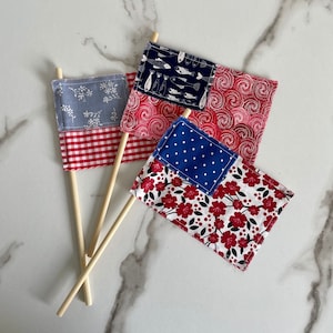 3 Small Flags, USA Fabric Flag Set, Patriotic Tiered Tray, Plant Pokes, Summer Decor