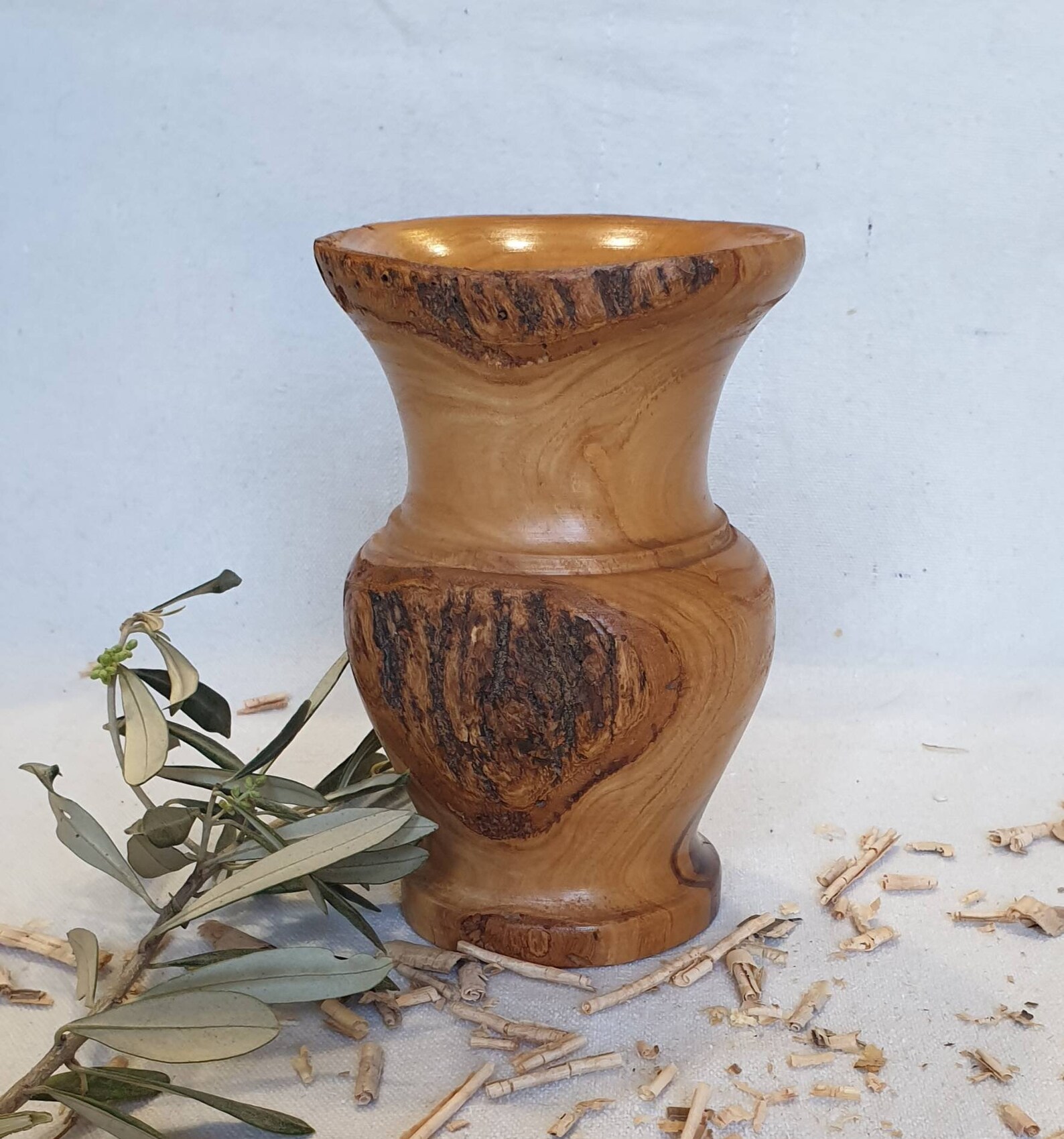 Retro olive vase 15cm x 10cm diameter Etsy
