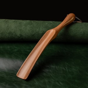Deluxe Long Shoe Horn With Nickel Plated Handle, Premium Shoe Protecting Shoehorn (Made In Italy