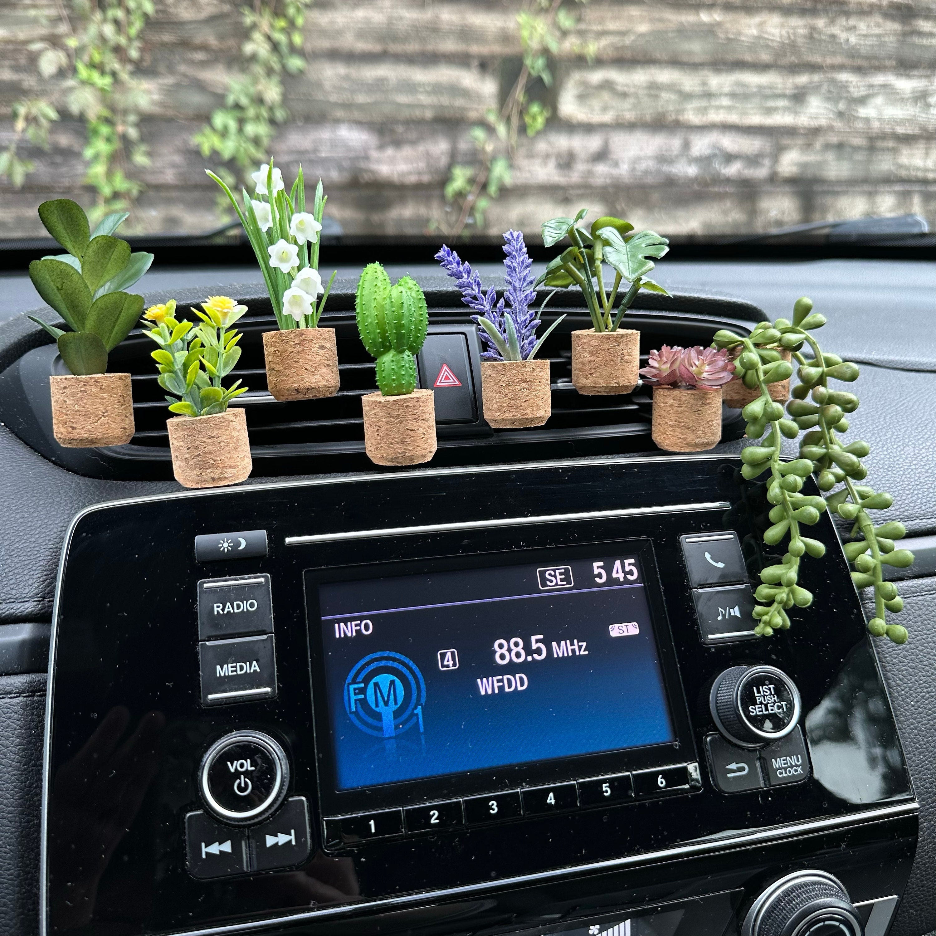 Mini Plant Car Air Freshener, Plant A/C Vent Clip, Cute Car