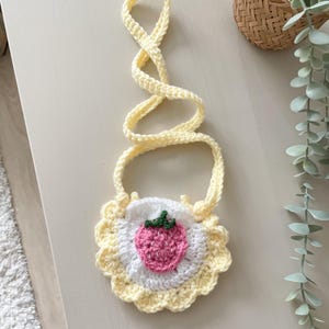 Porte-monnaie au crochet pour tout-petit - Fraise rose