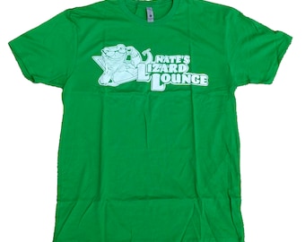 La camiseta Lizard Lounge de Nate de ensayo