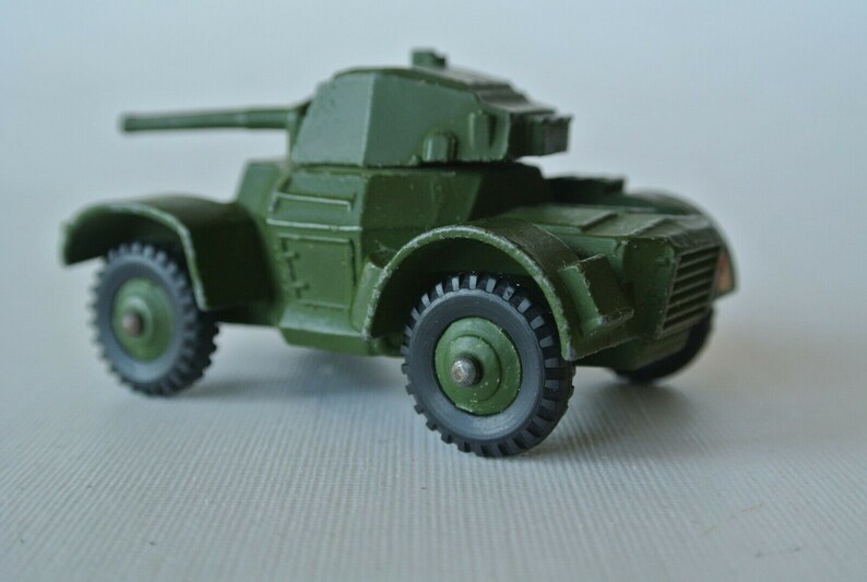 dinky toys 670