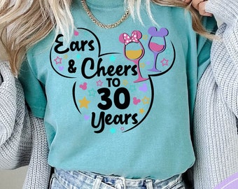 Camiseta "Orejas y Saludos por 30 Años", Camiseta de Cumpleaños 30, Camiseta de Cumpleaños de Epcot, Camiseta de Cumpleaños Personalizada, Camiseta de Cumpleaños 30