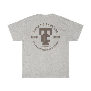 Brian T-City Ortega Graphic Fronte & Retro T-Shirt Unisex immagine 5