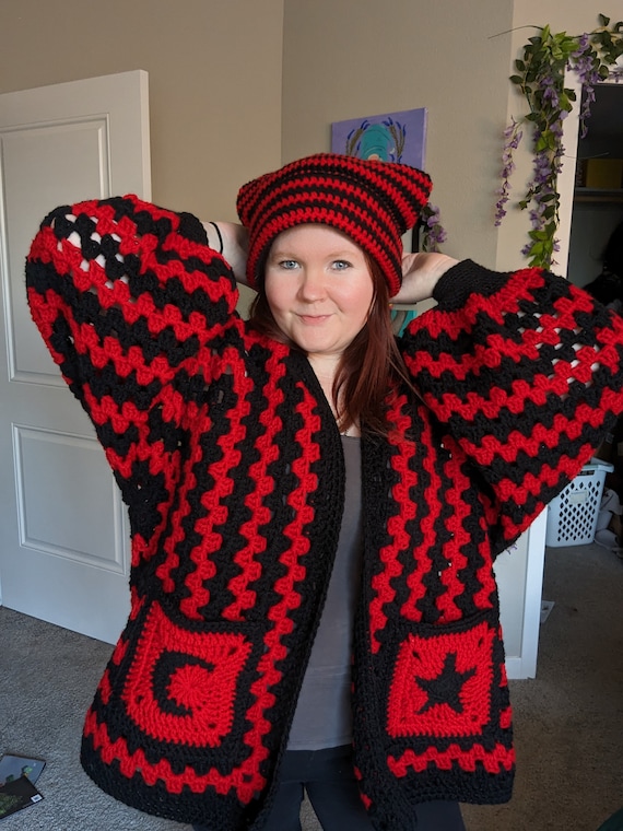 Dark Fantasy Cardigan - Oversized, Crochet, Granny Hexagon