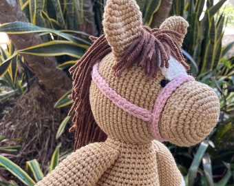 Handmade Crochet Horse: Custom Colors, Yarn Eyes