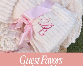 Wedding Blanket Favors for Guests Bulk, Personalized Embroidered Blankets, Outdoor Wedding Guest Blankets, Custom Monogram Throw
