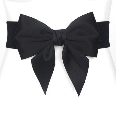Plus size bow belt top