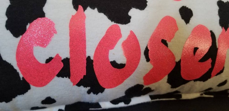 Cow Print Lumbar Pillow / Snuggle Flannel Pillow / Mooove Over Mooove Closer / Strawberry Cow / Back Support Pillow / Handmade Pillow immagine 4