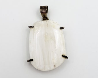 Scolecite Pendant. 925. Silver Pendant. Akashic Records. Synergy 12. Synergy 12 Crystal. High Vibration. White Light. Transformation #K988