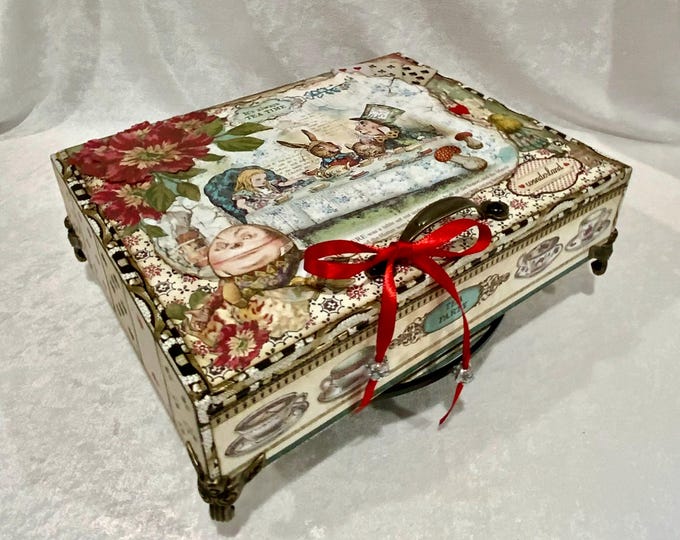Alice in Wonderland Keepsake Box: Upcycled Tea Party Decor
