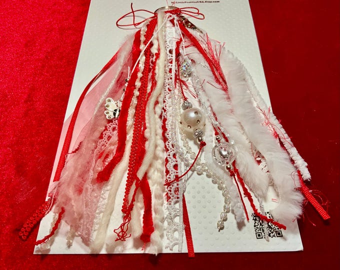 Red & Ivory Mixed Fiber Tassel – Romantic Purse Charm, Bag Zipper Pull, Handmade Valentine’s Gift – Ships Free in the U.S.