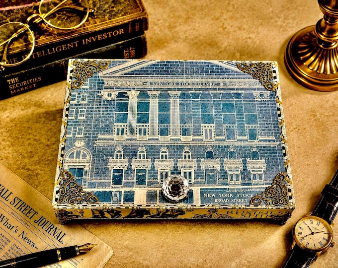Proper Gentleman Decorated Cigar Box, Masculine Keepsake, Vintage Menswear Gift, Blue Stock Exchange Desk Box, Father’s Day