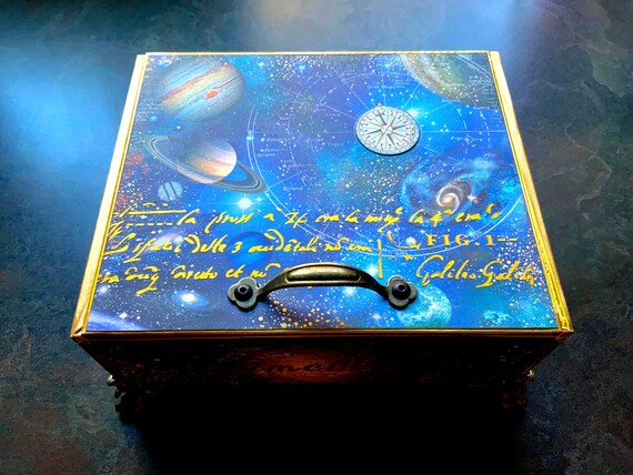 Celestial Decorated Cigar Box – Galaxy Jewelry Box with Planets & Stars – Unique Space Theme Keepsake Box – Gift for Stargazer, Altered Box