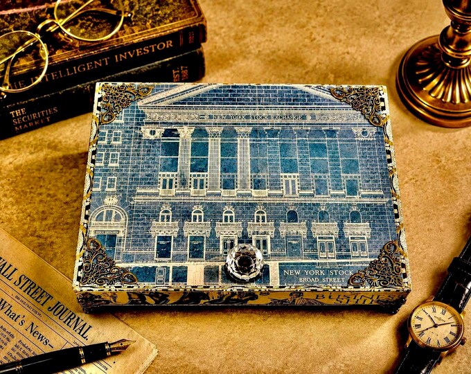 Proper Gentleman Decorated Cigar Box, Masculine Keepsake, Vintage Menswear Gift, Blue Stock Exchange Desk Box, Father’s Day