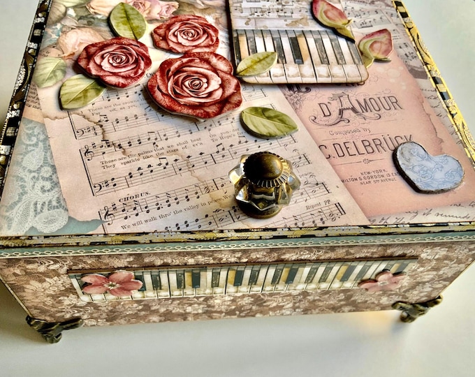 Stamperia Passion Decorated Cigar Box – Piano, Roses & Music Theme – Metal Feet and Glass Knob – Romantic Keepsake – Free U.S. Shipping