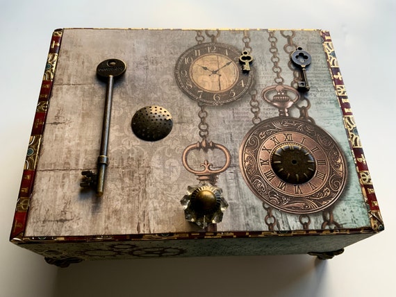 Steampunk Decorated Cigar Box – Vintage Clockwork Jewelry Keepsake Box with Gears, Keys & Clocks Gears Decorated Cigar Box, Decorative Box