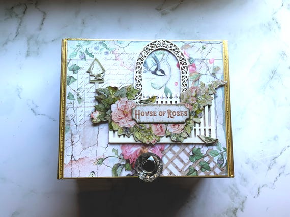 House of Roses Decorated Cigar Box – Romantic Garden Theme with Crystal Knob – Floral Keepsake Box – Upcycled Gift Box, Altered Cigar Box