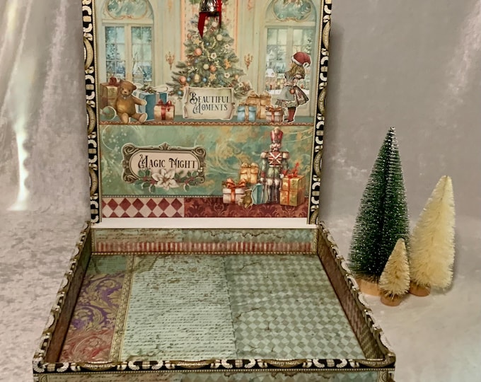 Alice Christmas Keepsake Box – Alice in Wonderland Holiday Scene – Glass Knob – Whimsical Decorated Cigar Box – Free U.S. Shipping