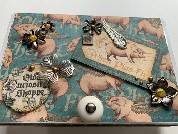 When Pigs Fly Decorated Cigar Box – Whimsical Upcycled Box with Flying Pigs, Metal Flowers, Curiosity Theme Gift, Handmade Gag Gift