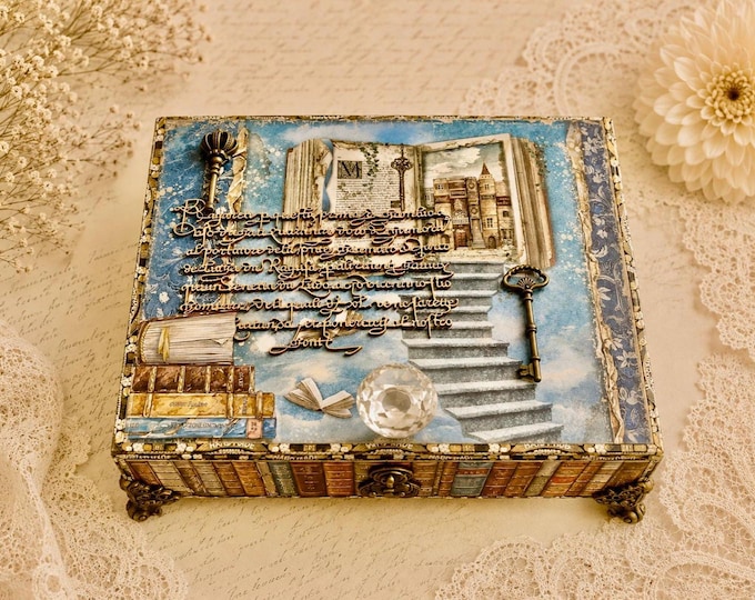 Literary Decorated Cigar Box – Handmade Book-Themed Keepsake, Fantasy Library Art – Gift for Readers - Free Shipping