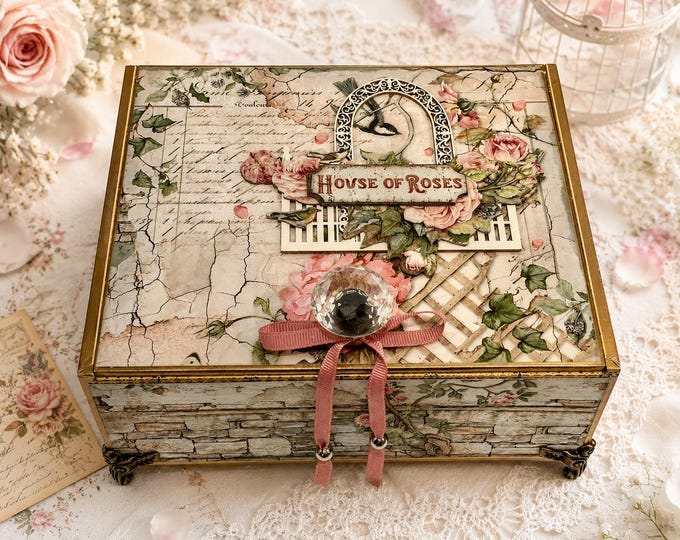 Romantic Garden Keepsake Box – Mintay House of Roses Decorated Cigar Box with Crystal Knob House of Roses Romantic Box - Free Shipping in US