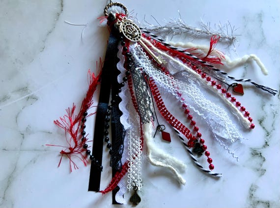 Alices Backpack Tassel, Purse Charm Tassel, Junk Journal Tassel, Necklace Tassel, Decorative Tassel, Fiber Art Tassel, Tassel Keychain