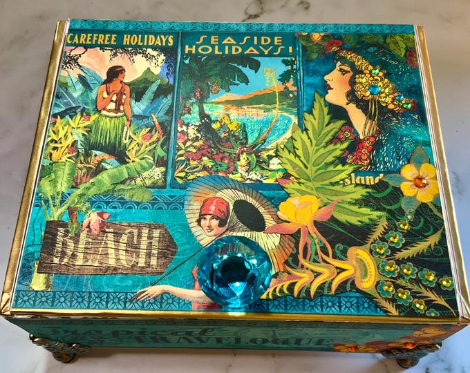 Tropical Travel Decorated Cigar Box – Handmade Beach Jewelry Box with Vintage Island Vibes – Upcycled Coastal Gift, Repurposed Cigar Box
