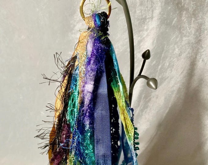 Mixed Fiber Tassel Bag Charm – Blue & Gold Purse Tassel, Keychain Accessory, Fiber Art Zipper Pull, Handmade Gift – Free Shipping