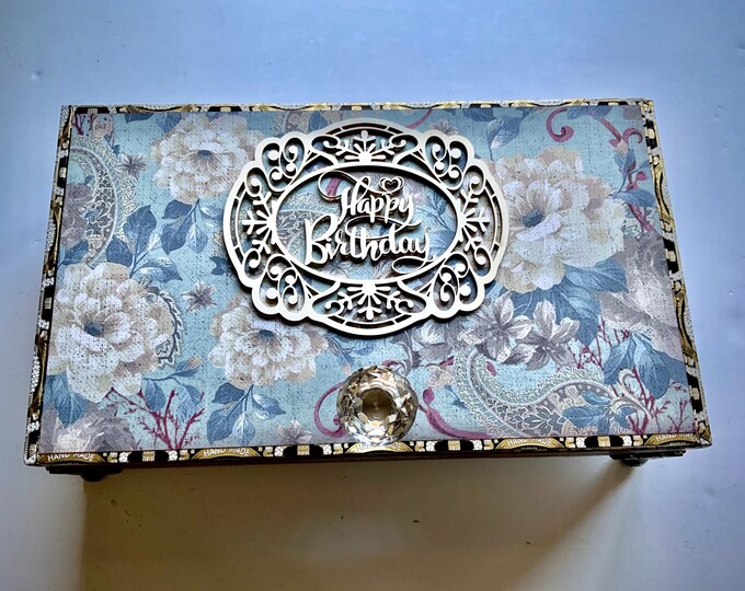 Romantic Floral Birthday Decorated Cigar Box –Handmade Keepsake Box with Crystal Knob, Vintage Style Storage for Jewelry or Special Memories