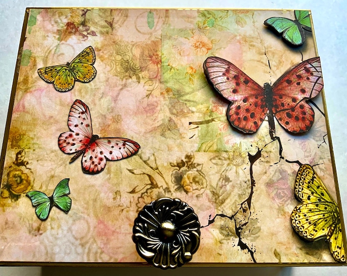 Butterfly Decorated Cigar Box - Romantic Decor - Jewelry Box - Garden Keepsake