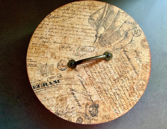 Steampunk Round Keepsake Box – Vintage-Inspired Storage with Keys, Handle & Typography – Handmade Literary Gift for Writers or Readers