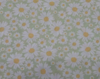 Daisies on Pale Mint, 100% Cotton Fabric by the Yard, Quilt Fabric,Apparel Fabric, Home Decor Fabric,Crafts, Daisies on Pale Mint Background