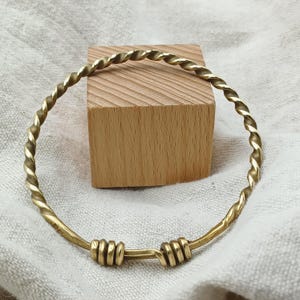 Celtic twisted bracelet bangle-Brass- 2.83"