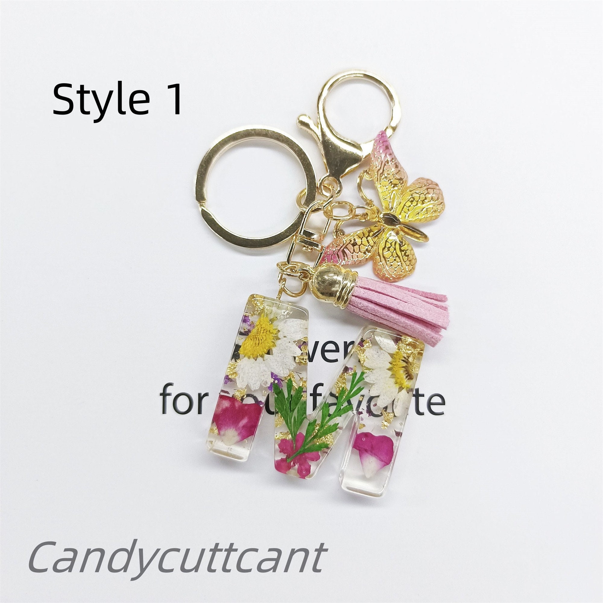 Personalisierter Buchstabe Blumen Harz Schlüsselanhänger,Handgemachter Buchstaben Schmetterling Schlüsselanhänger,Quasten Anhänger Schlüsselanhänger,Florale Geburtstagsgeschenke,Brautjungfern Geschenke