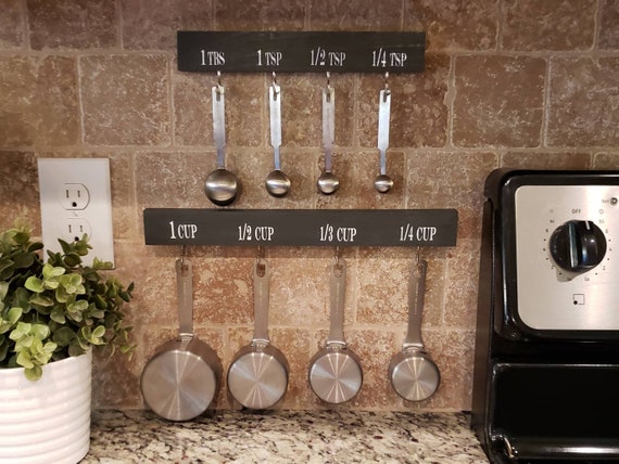 Hanging Measuring Cup and Spoon Organizer