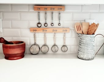 Measuring Cup and Spoon Holder, Organizer, Hanger, Kitchen Storage, Farmhouse Décor, Kirchen Gadget, Housewarming, Utensil Holder