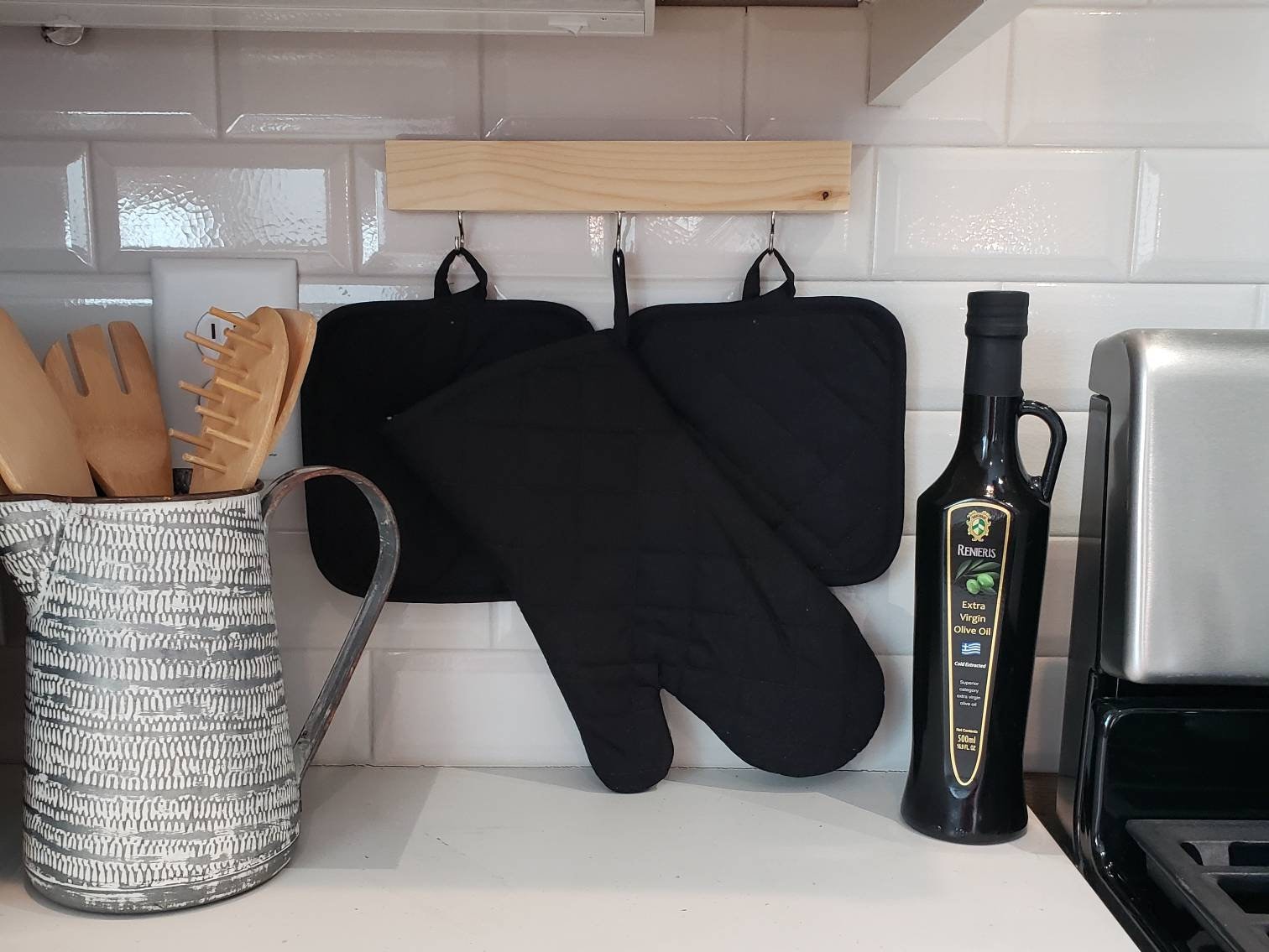 Oven Mitt Holder Pot Holder Hanger Kitchen Decor Mothers Etsy UK